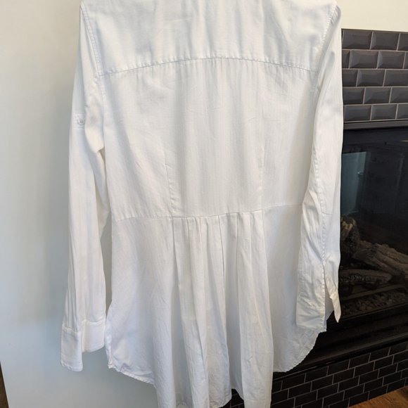 BCBGMaxAzria White Peplum back Dress Shirt s:L - Picture 7 of 9